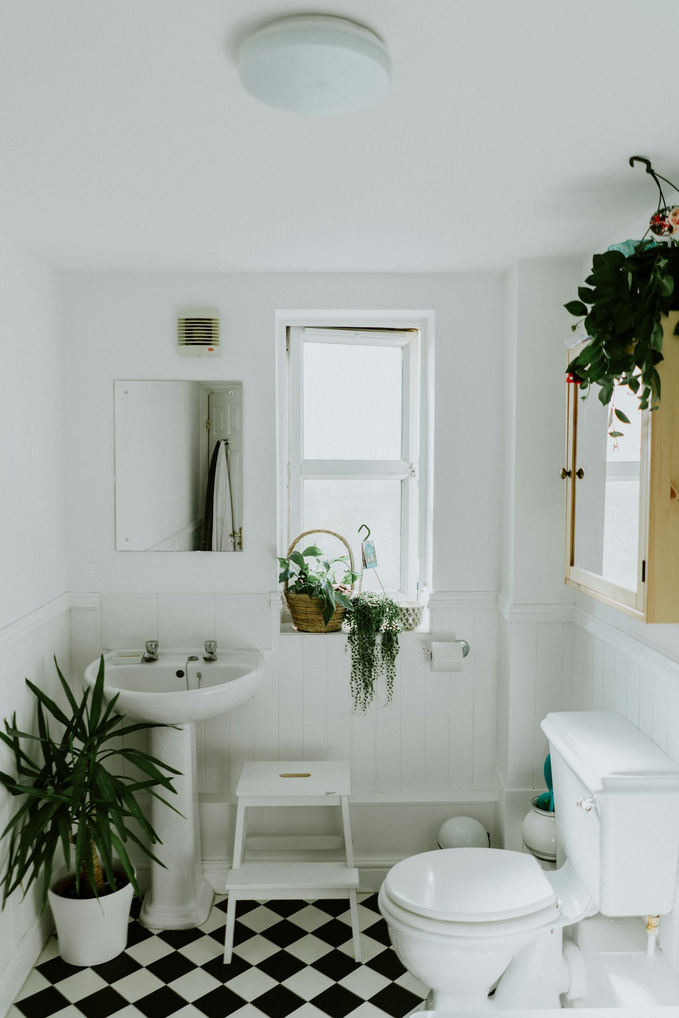 Bathroom tiling and sanitary ware